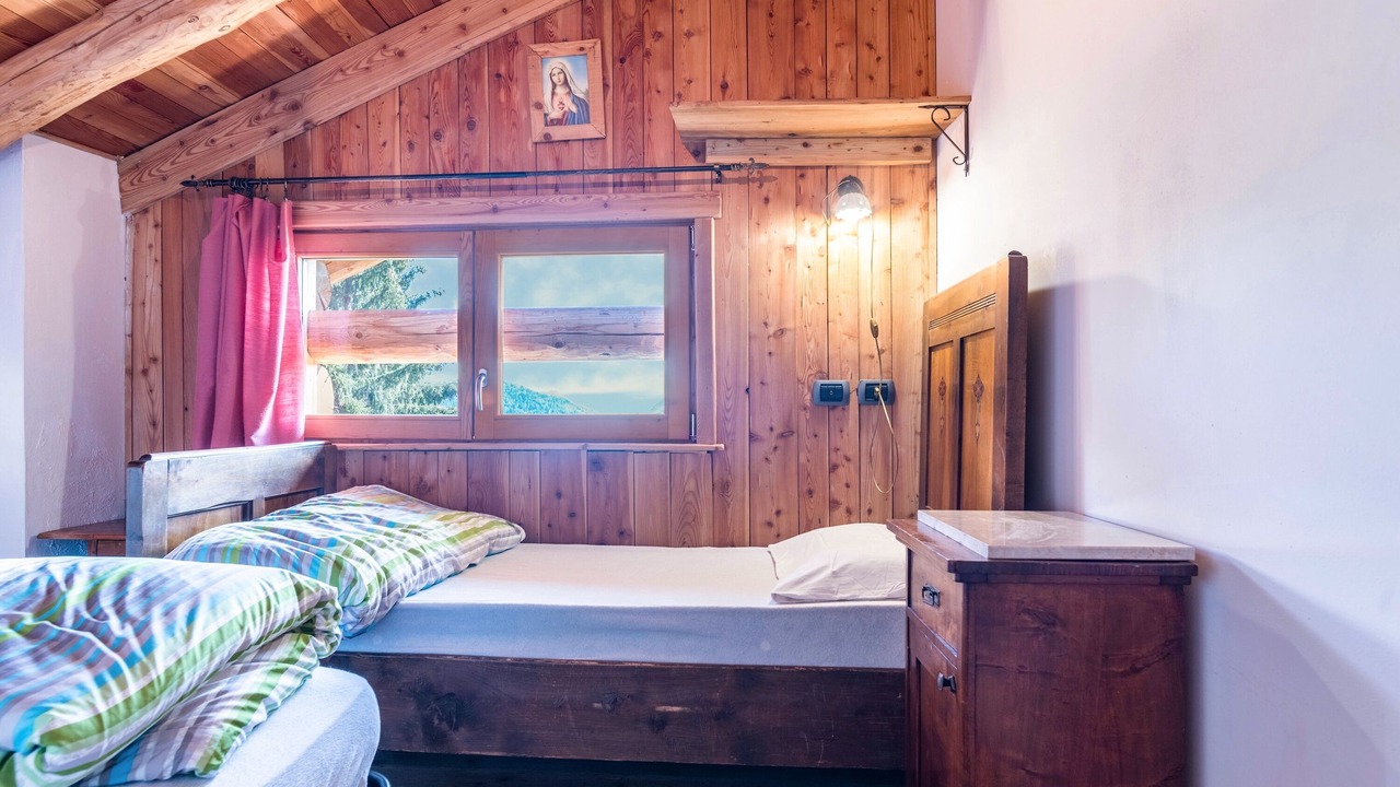 Photo of Bedroom in Porte di Rendena