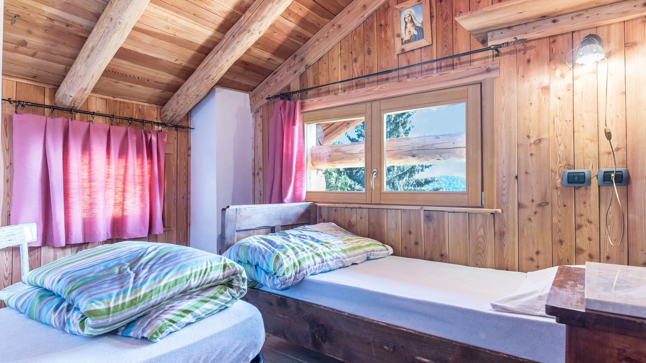 Photo of Bedroom in Porte di Rendena