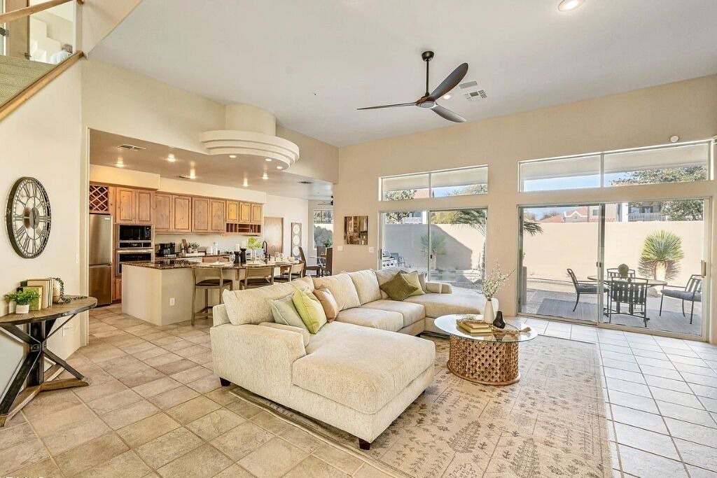 Photo of Livingroom in North Scottsdale