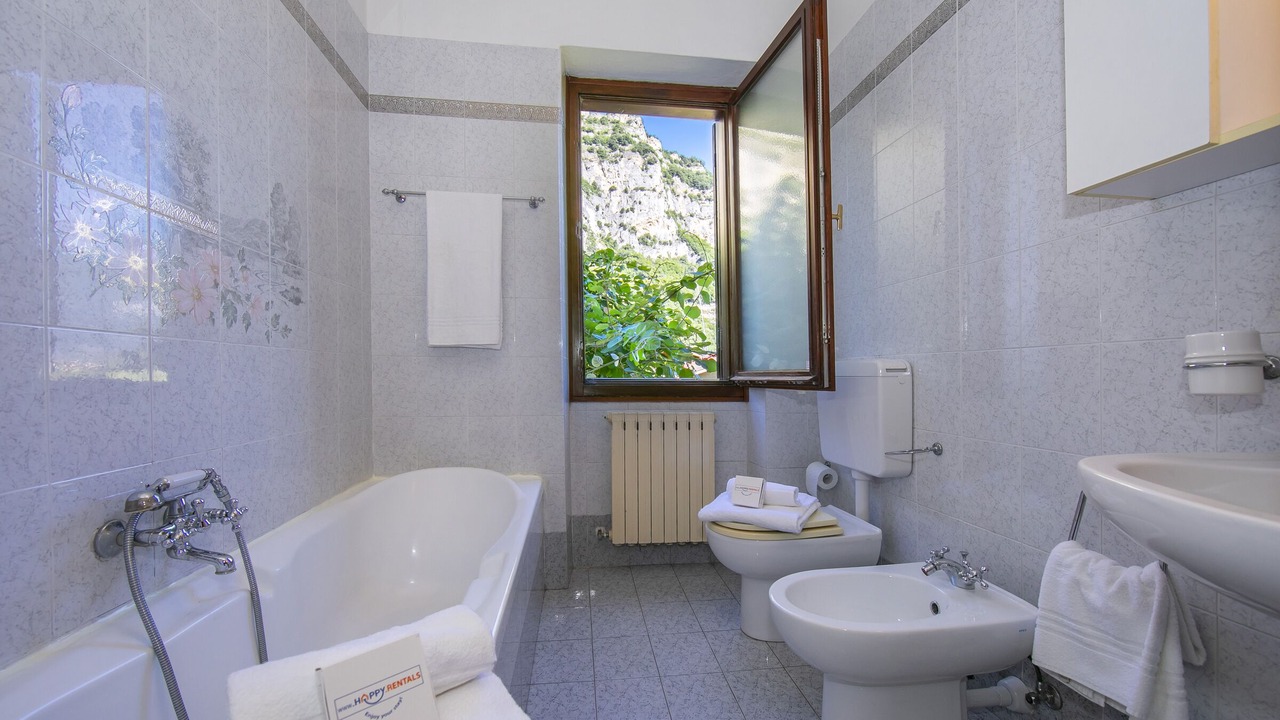 Photo of Bathroom in Bolognano-Vignole