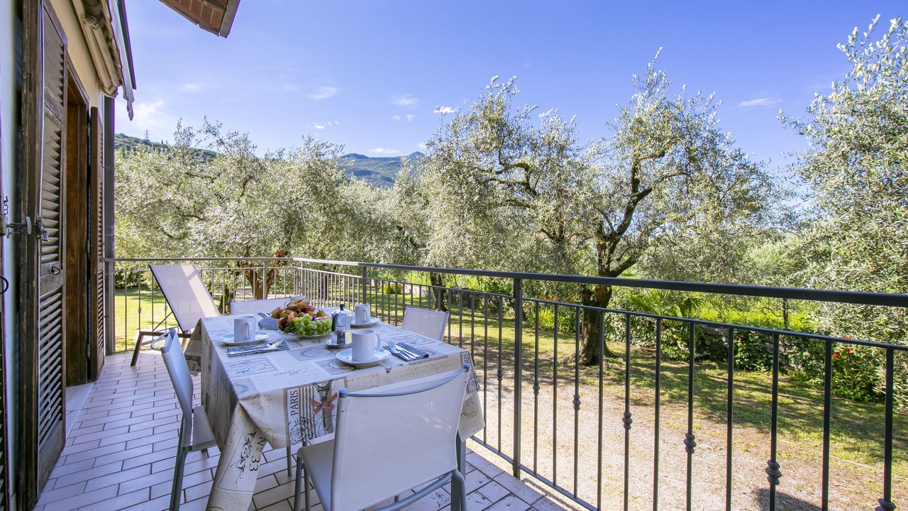 Photo of Patio Balcony in Bolognano-Vignole