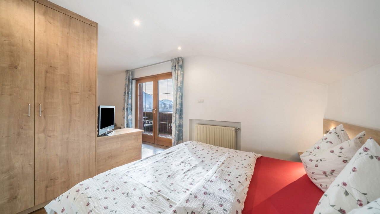 Photo of Bedroom in Lana