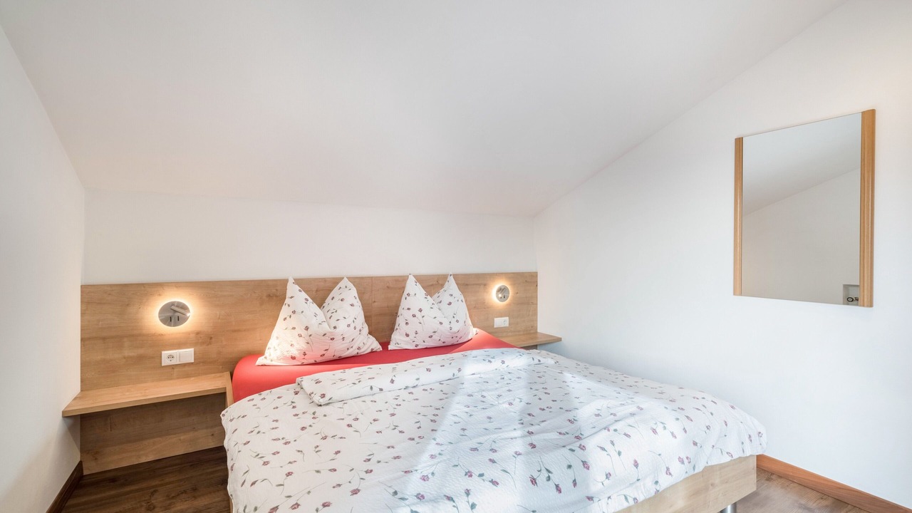 Photo of Bedroom in Lana
