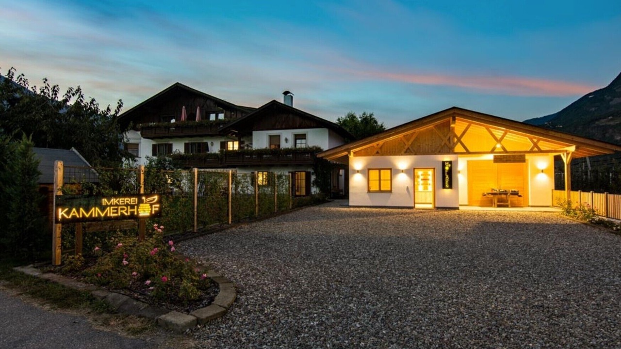Photo of Outdoor in Lana