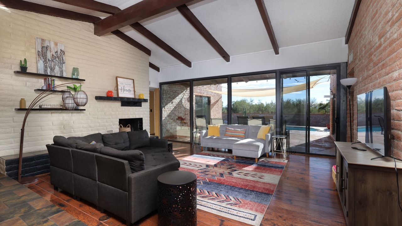 Photo of Livingroom in Casas Adobes