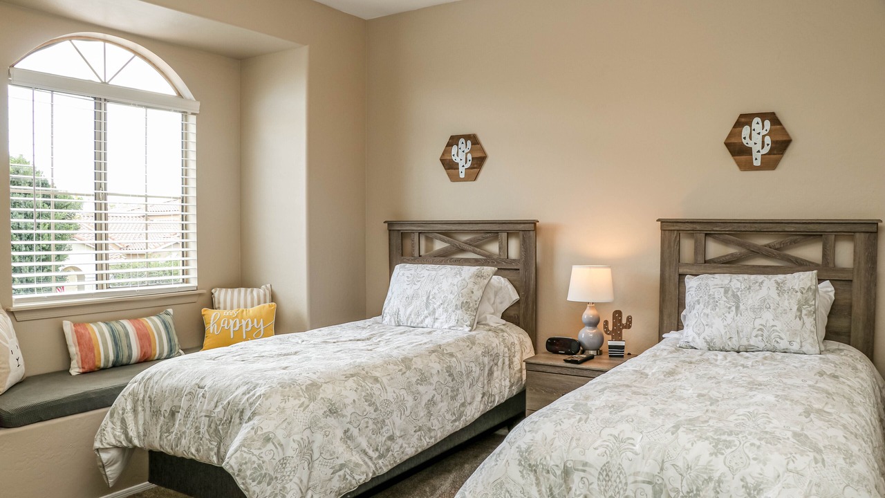 Photo of Bedroom in Val Vista Lakes