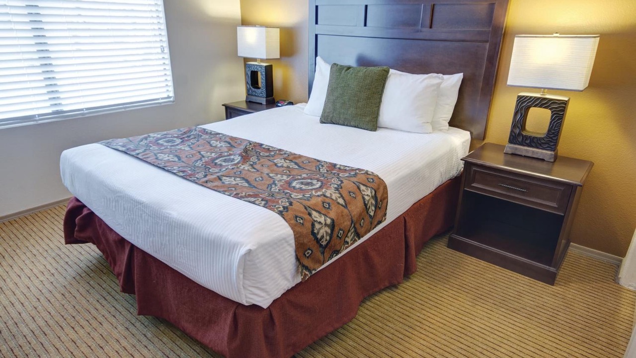 Photo of Bedroom in Ahwatukee Foothills