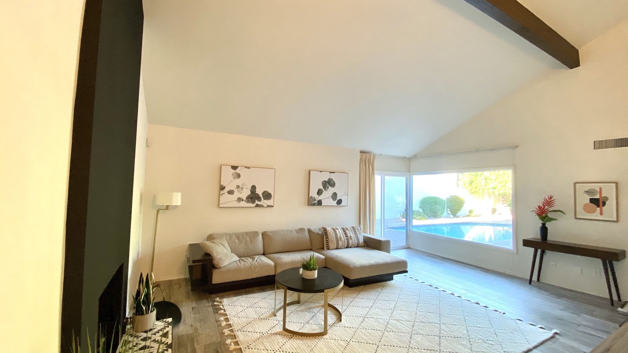 Photo of Livingroom in Litchfield Park