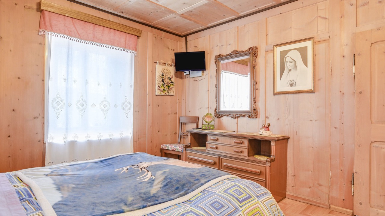 Photo of Bedroom in San Giovanni di Fassa