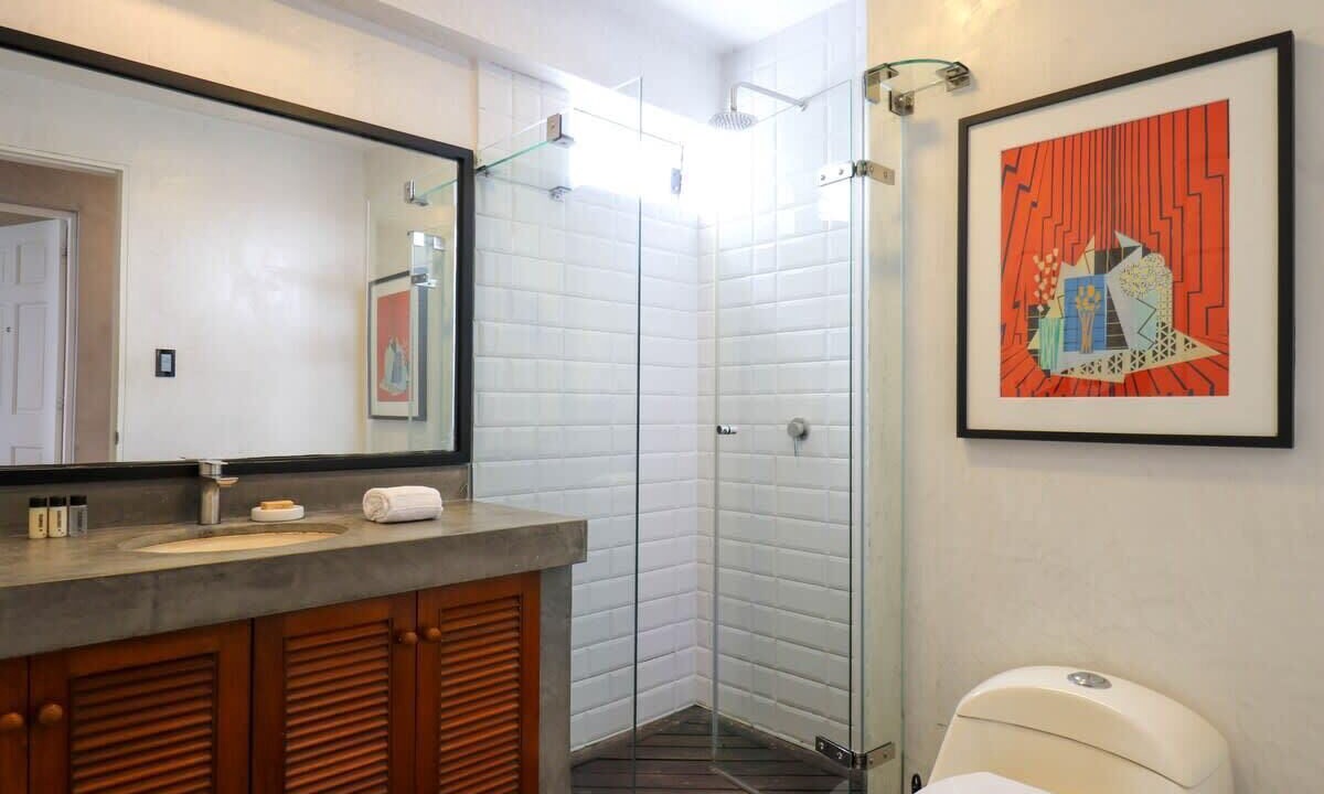 Photo of Bathroom in Santa Cruz