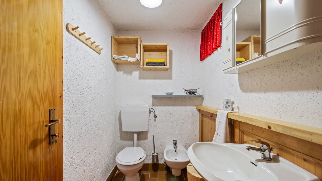 Photo of Bathroom in Praso