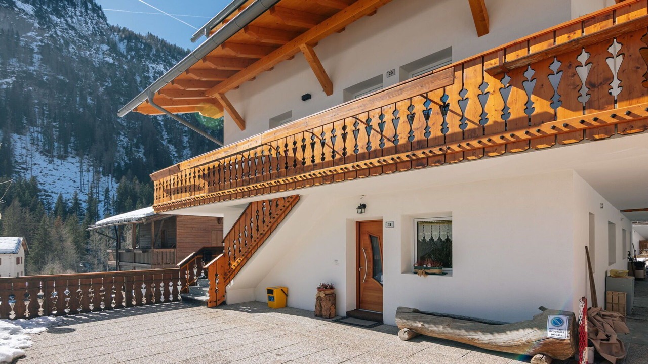 Photo of Patio Balcony in Penia