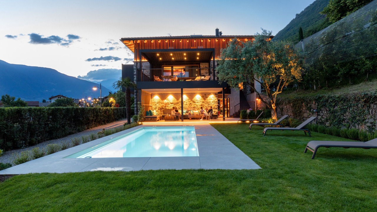 Photo of Outdoor in Postal