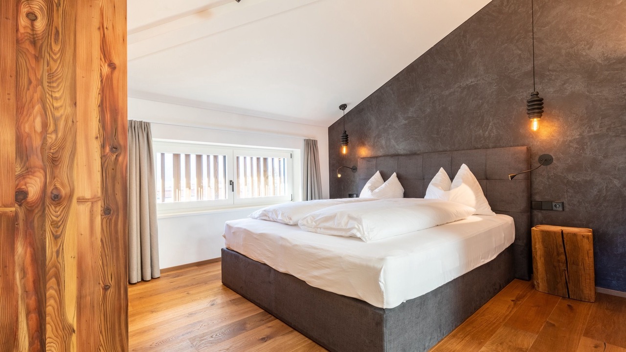 Photo of Bedroom in Postal