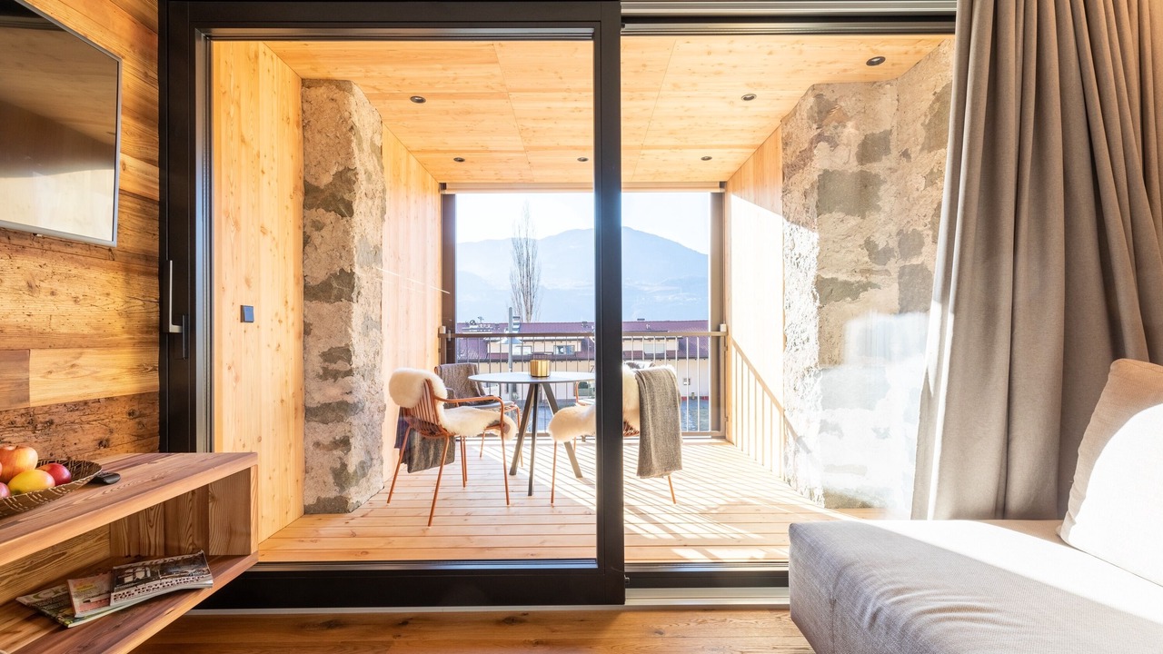 Photo of Livingroom in Postal