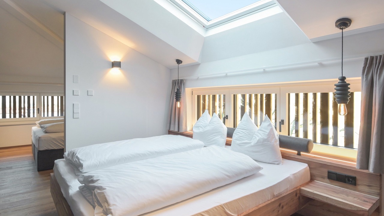Photo of Bedroom in Postal