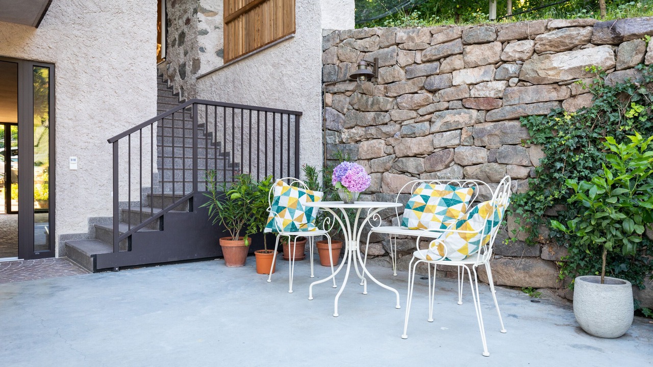 Photo of Outdoor in Postal