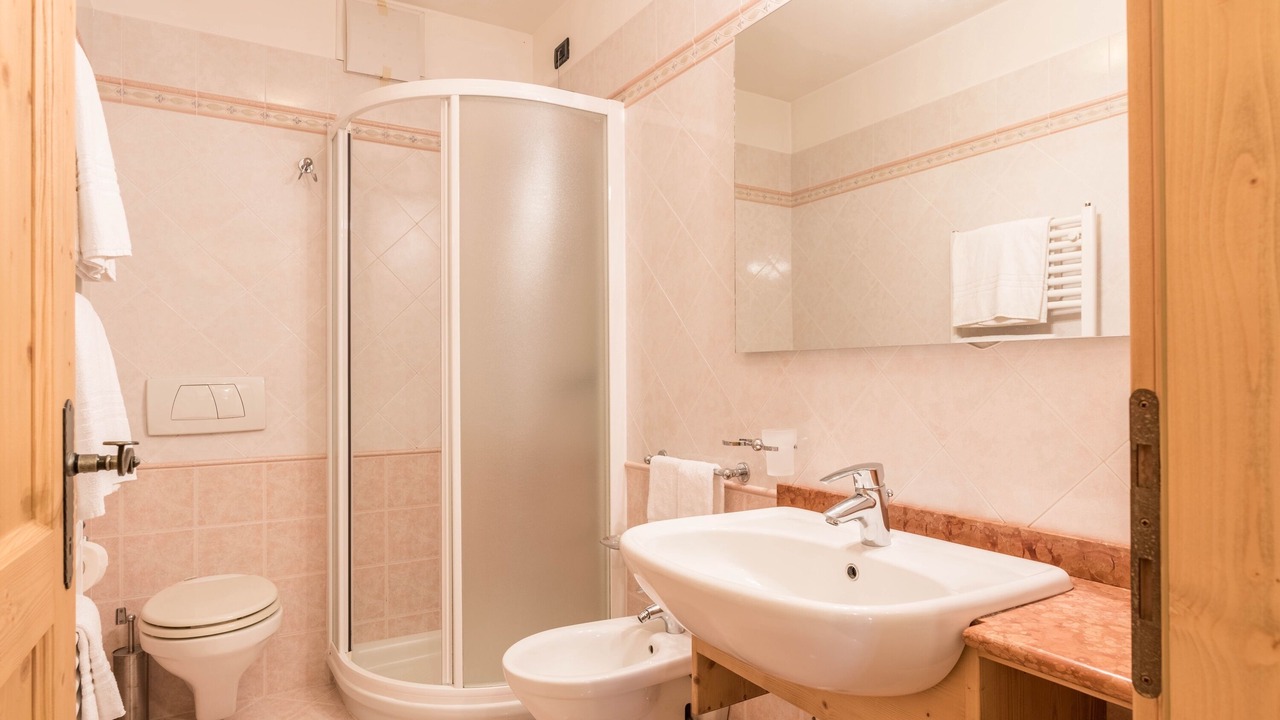 Photo of Bathroom in Almazzago