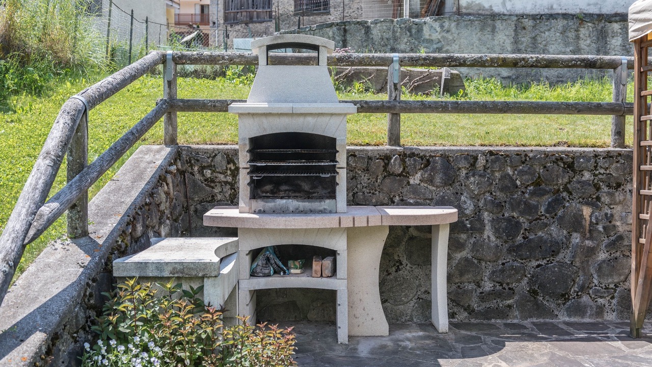 Photo of Patio Balcony in Almazzago