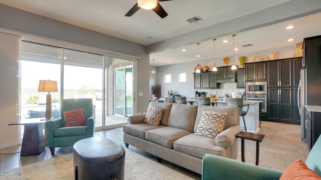 Photo of Livingroom in Palm Valley