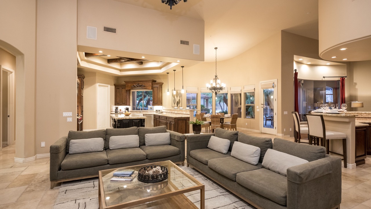 Photo of Livingroom in Pinnacle Peak Heights