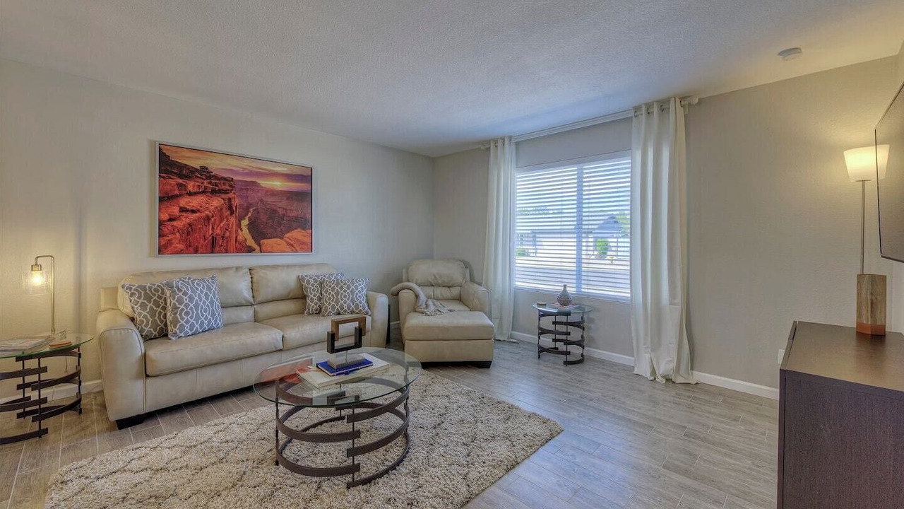 Photo of Livingroom in Glendale