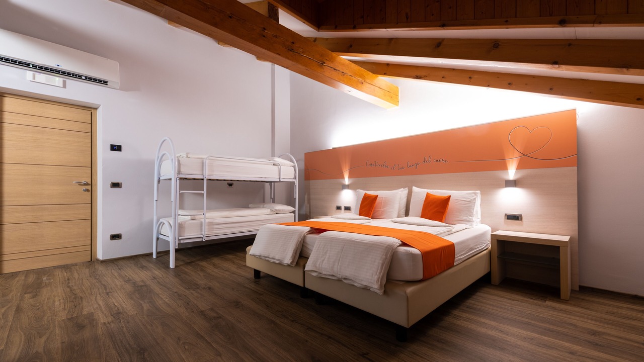 Photo of Bedroom in Tiarno di Sopra