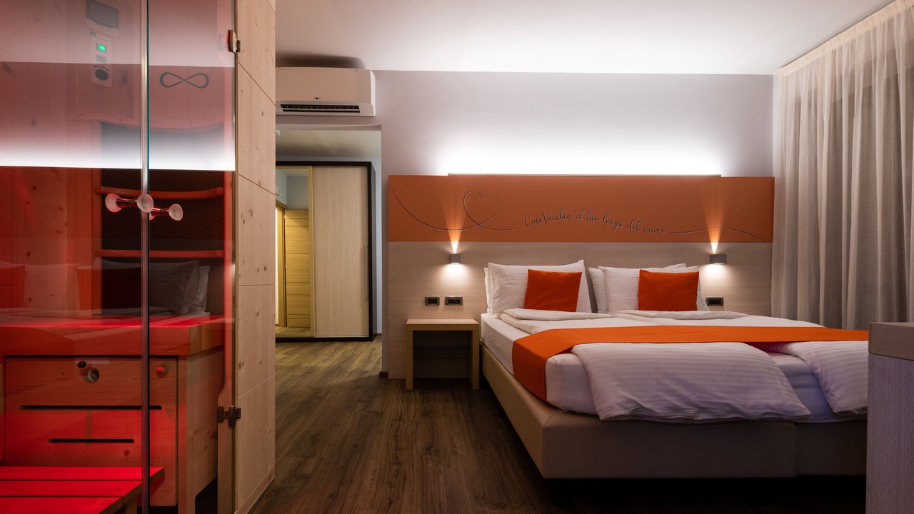 Photo of Bedroom in Tiarno di Sopra