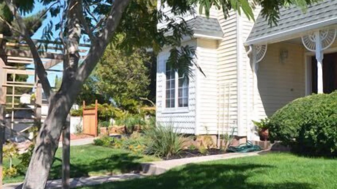 Photo of Outdoor in Page