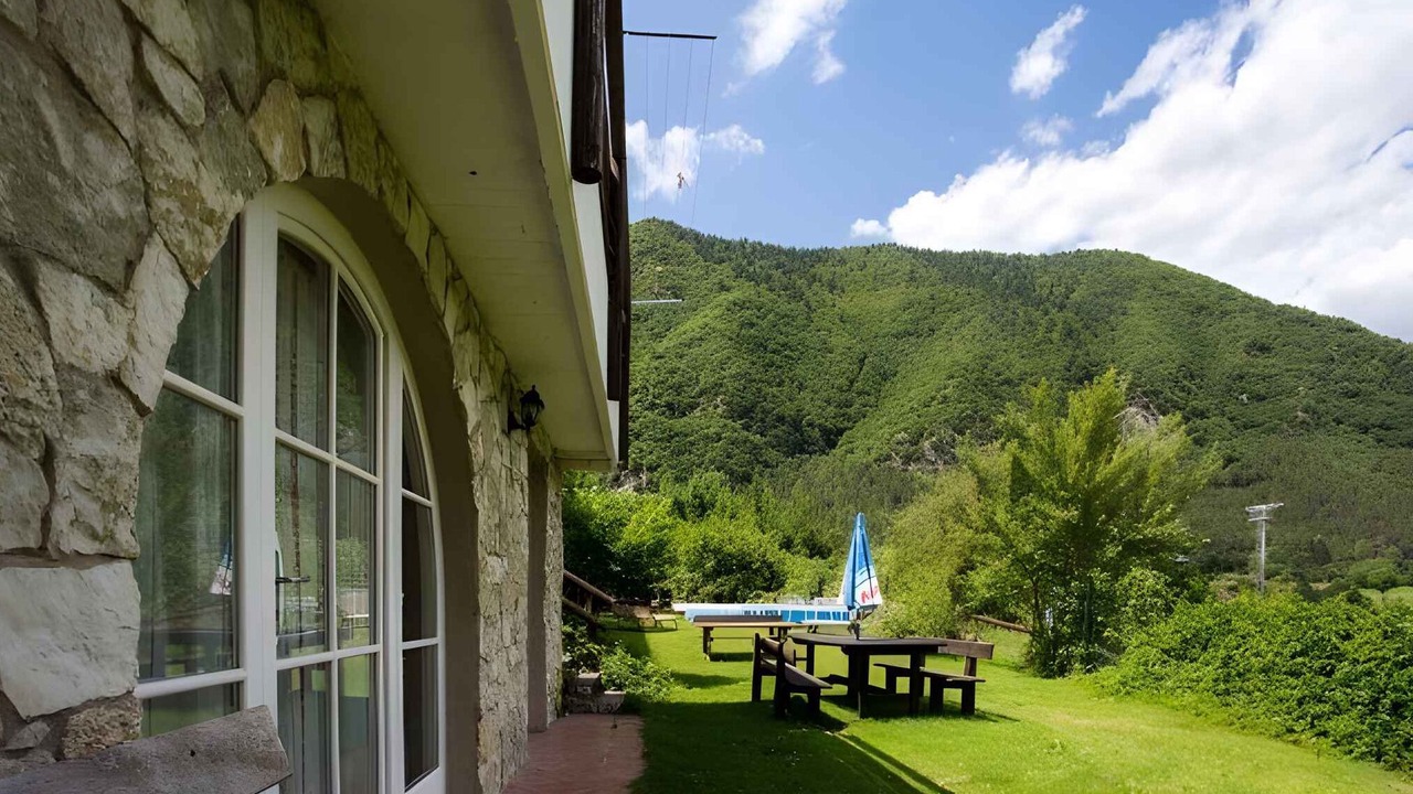 Photo of Outdoor in Locca