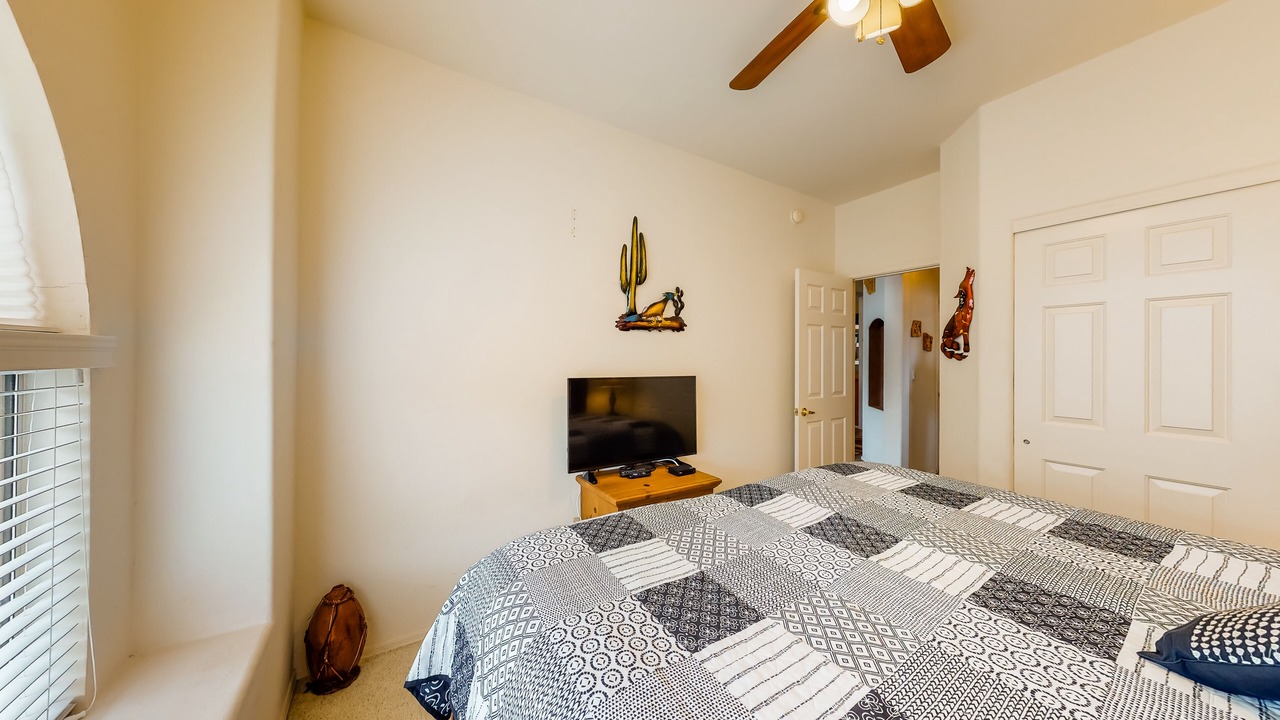 Photo of Bedroom in Oro Valley