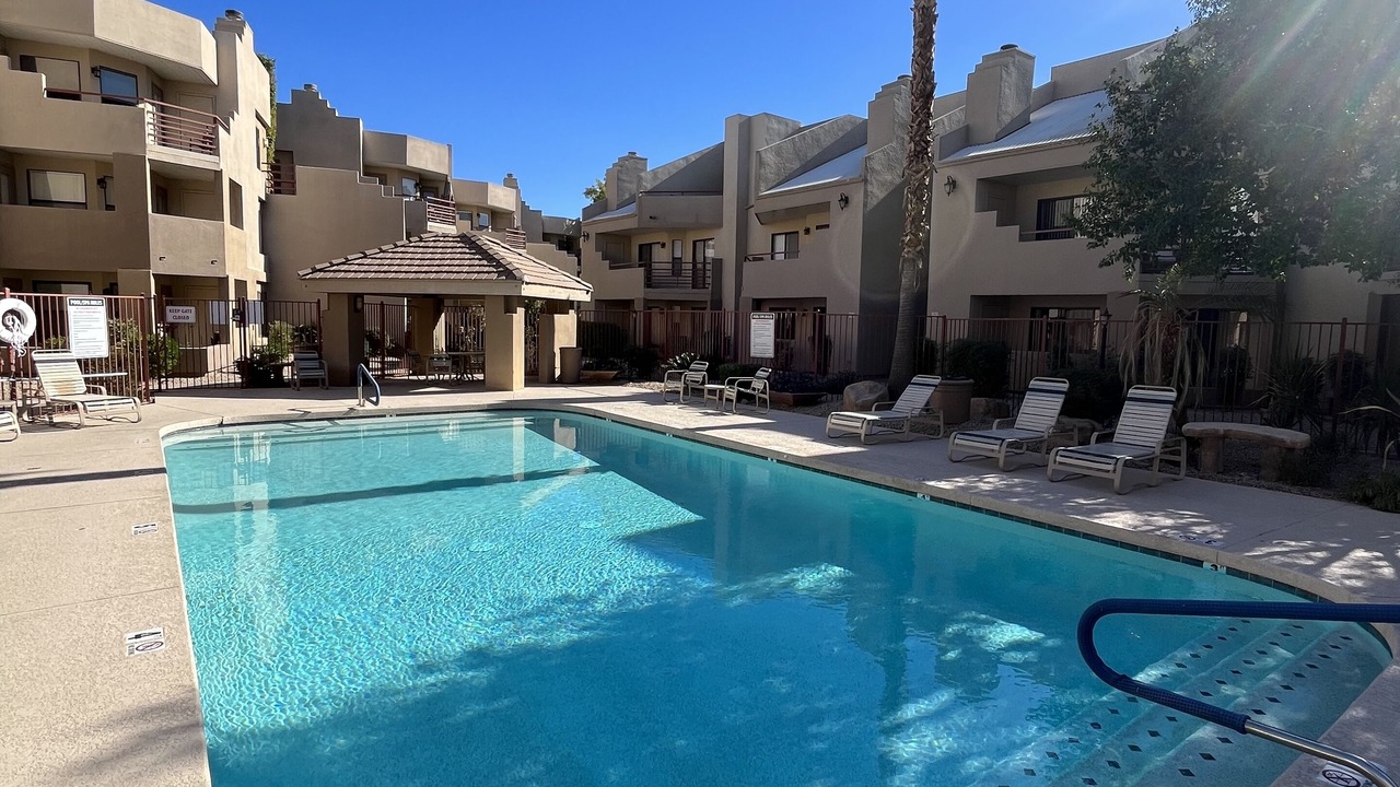Photo of Outdoor in Paradise Valley Village