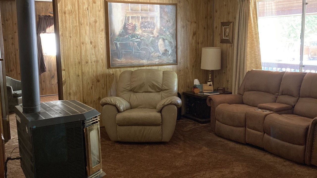 Photo of Livingroom in Strawberry