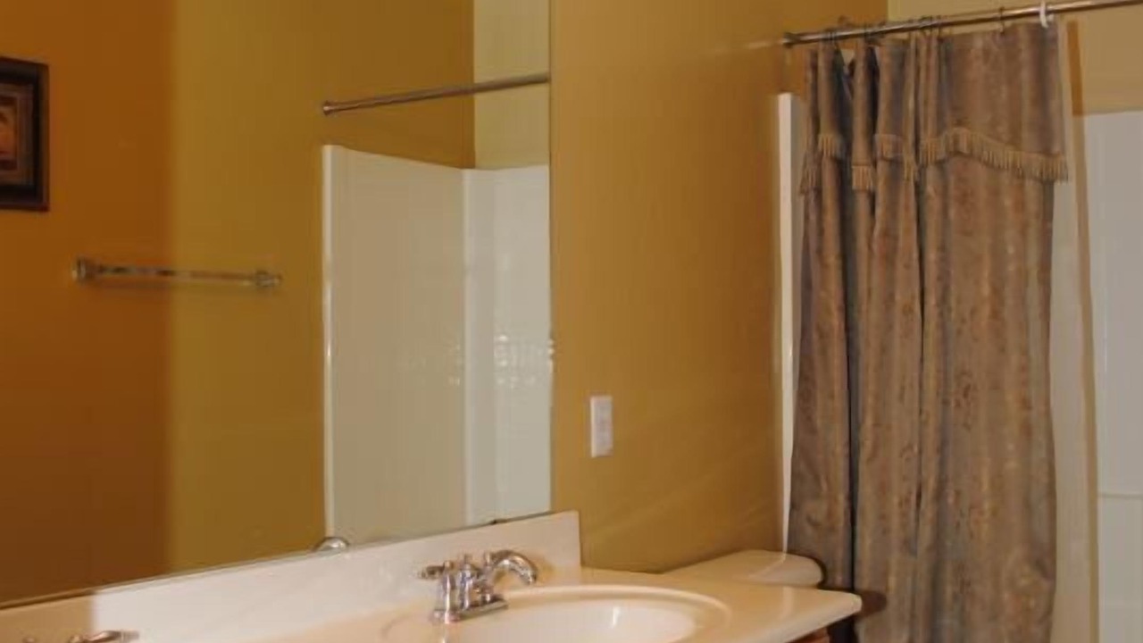Photo of Bathroom in Sheely Farms