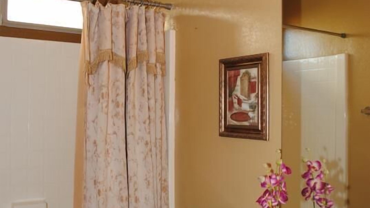 Photo of Bathroom in Sheely Farms