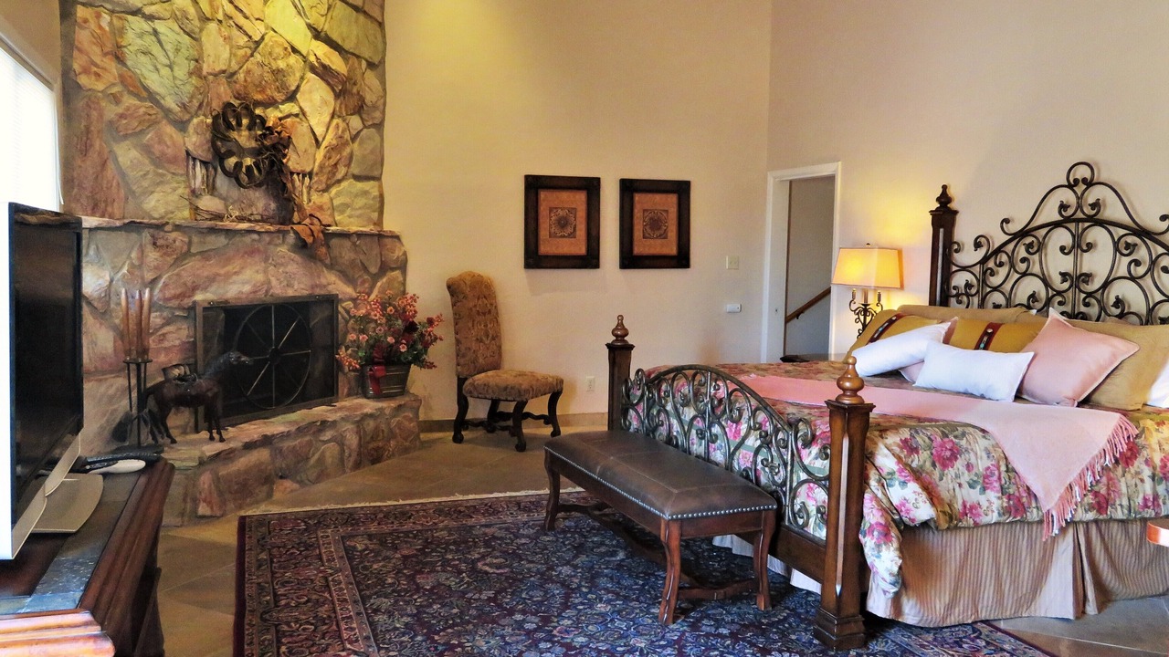 Photo of Livingroom in Saguaro Cerro Estates