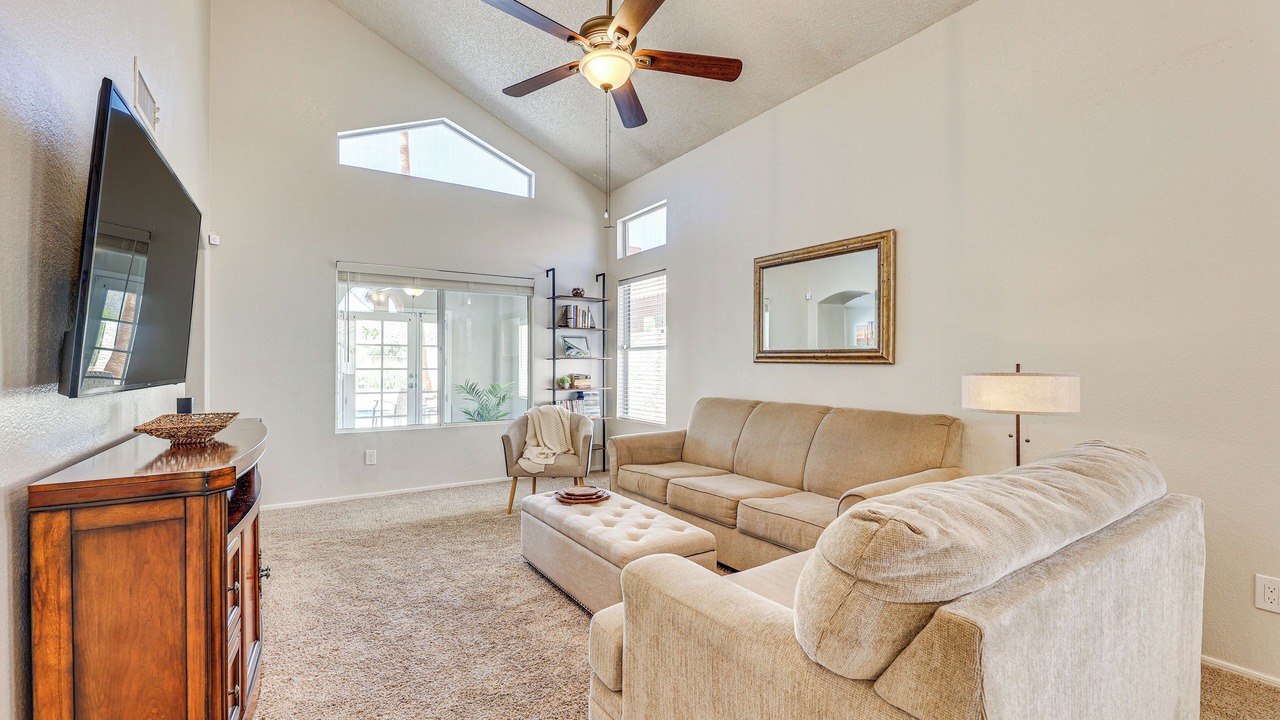 Photo of Livingroom in Deer Valley