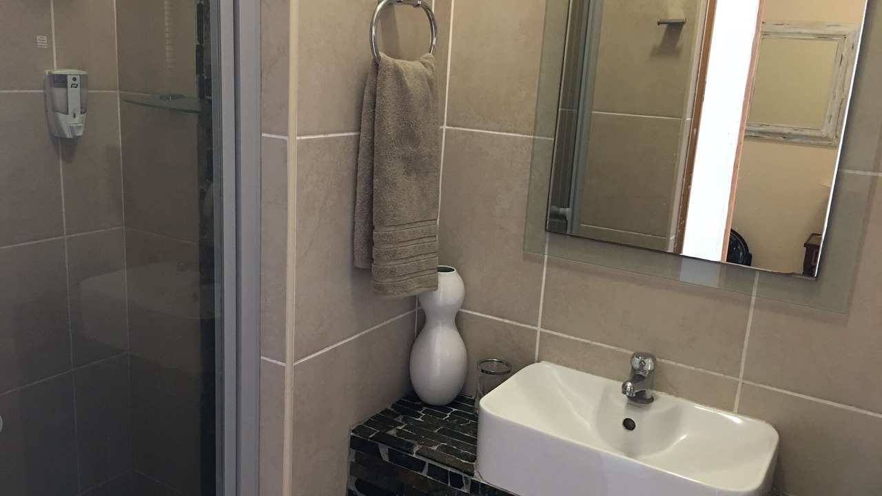Photo of Bathroom in Umdloti