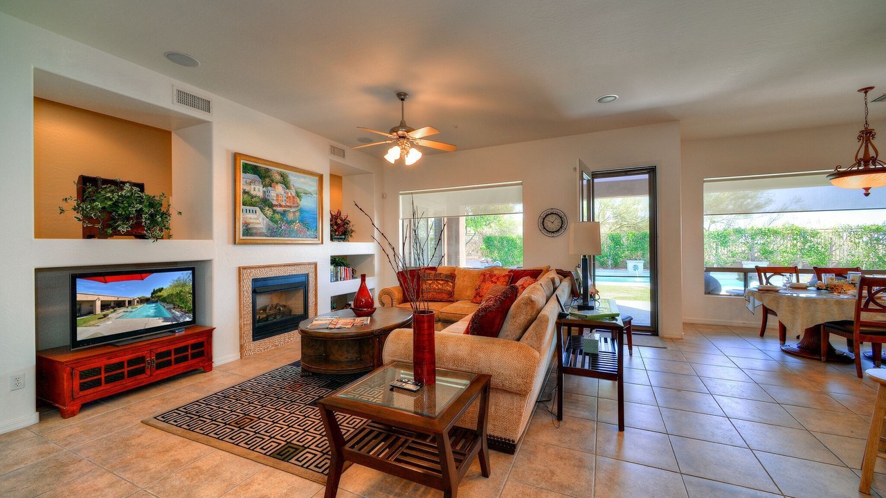 Photo of Livingroom in Sienna Canyon