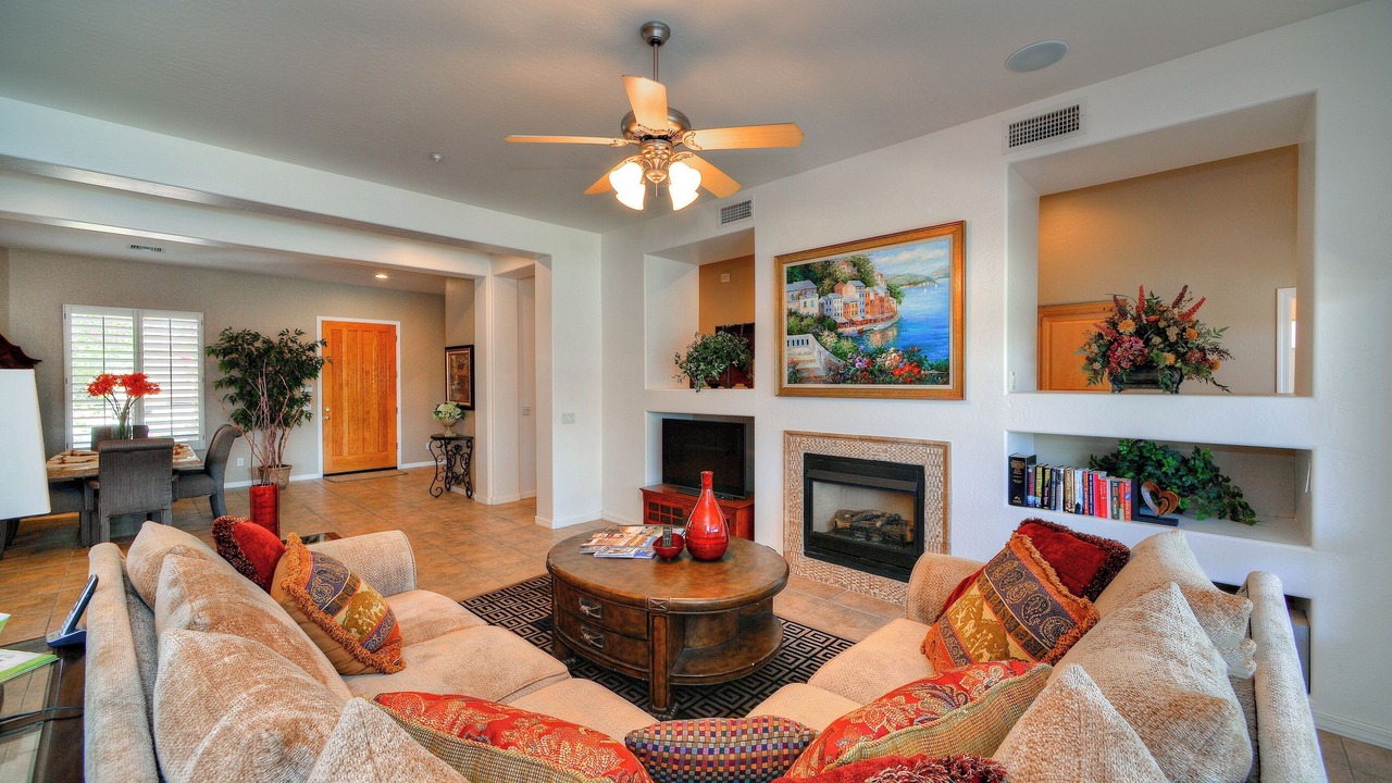 Photo of Livingroom in Sienna Canyon