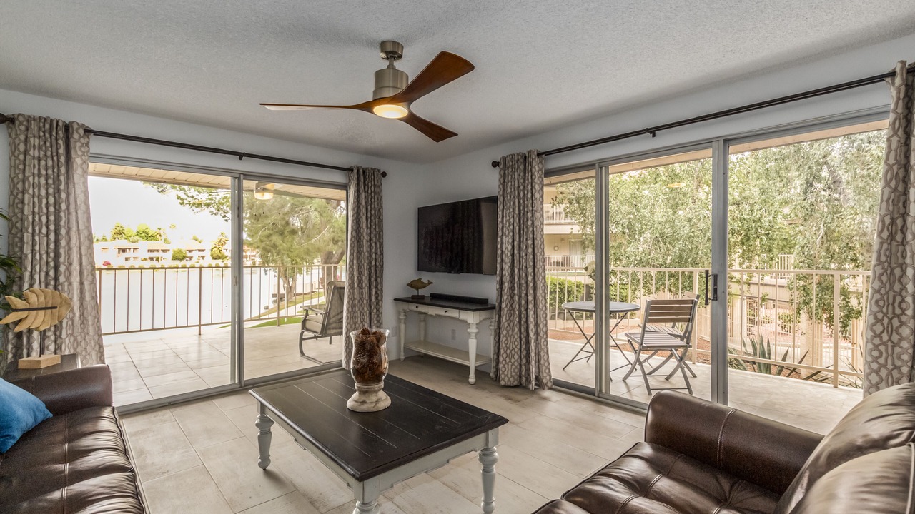 Photo of Bedroom in Desert Shores