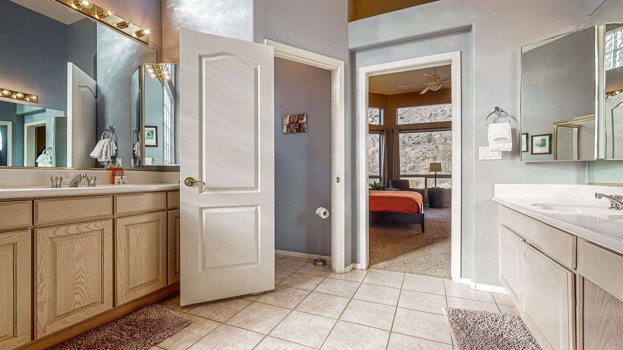 Photo of Bathroom in Foothills