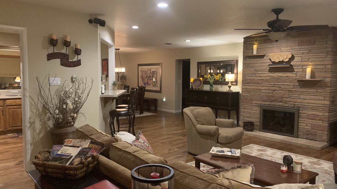 Photo of Livingroom in Coconino Estates