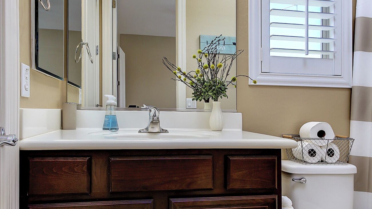 Photo of Bathroom in Montelena