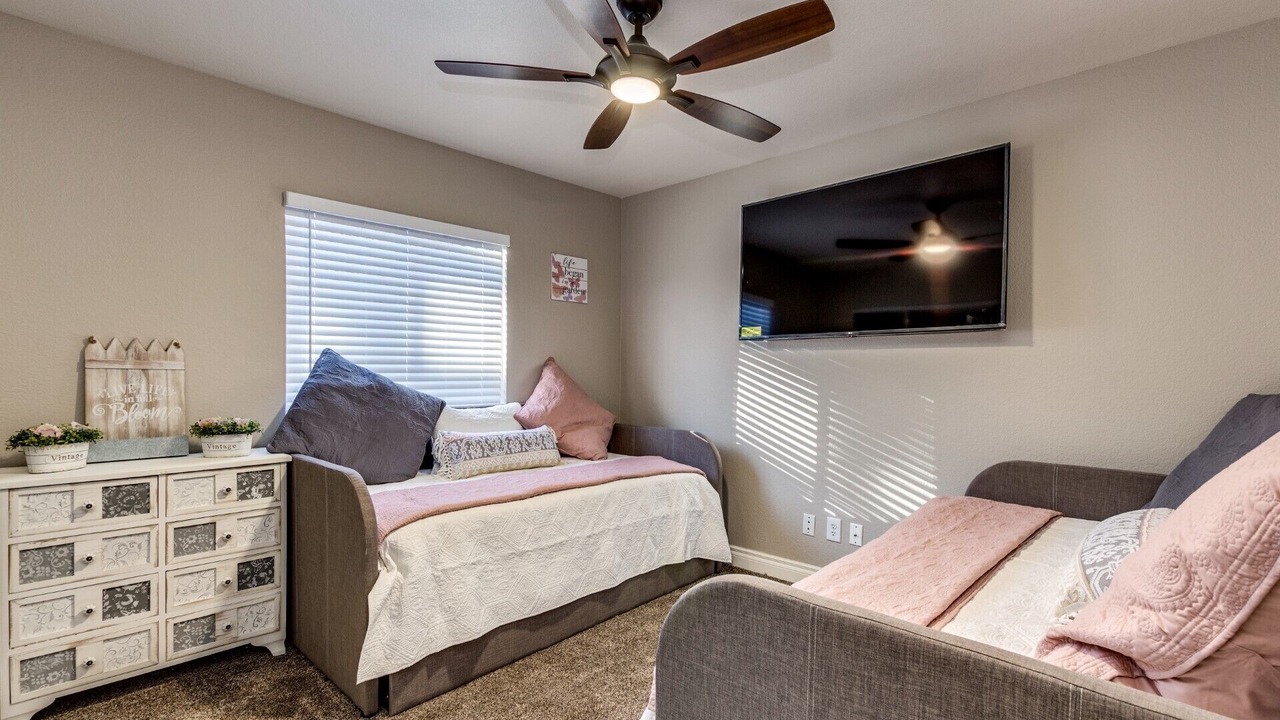 Photo of Bedroom in Mesa