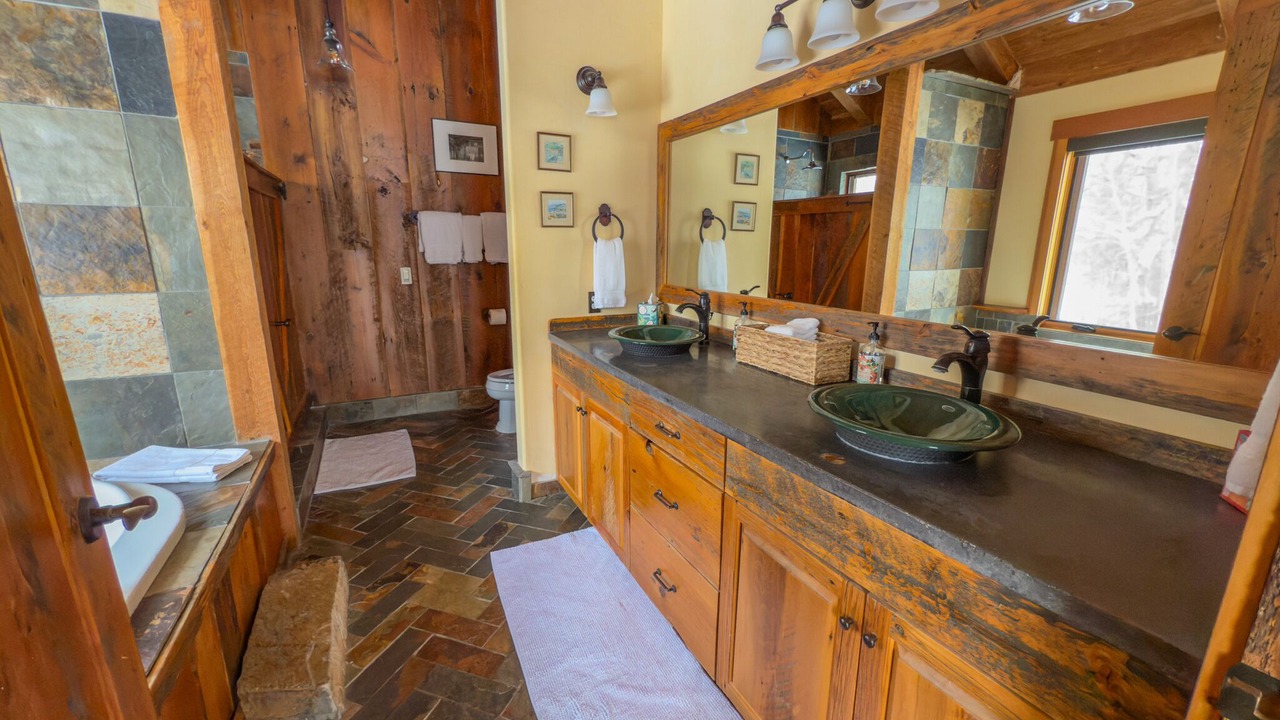 Photo of Bathroom in Bozeman
