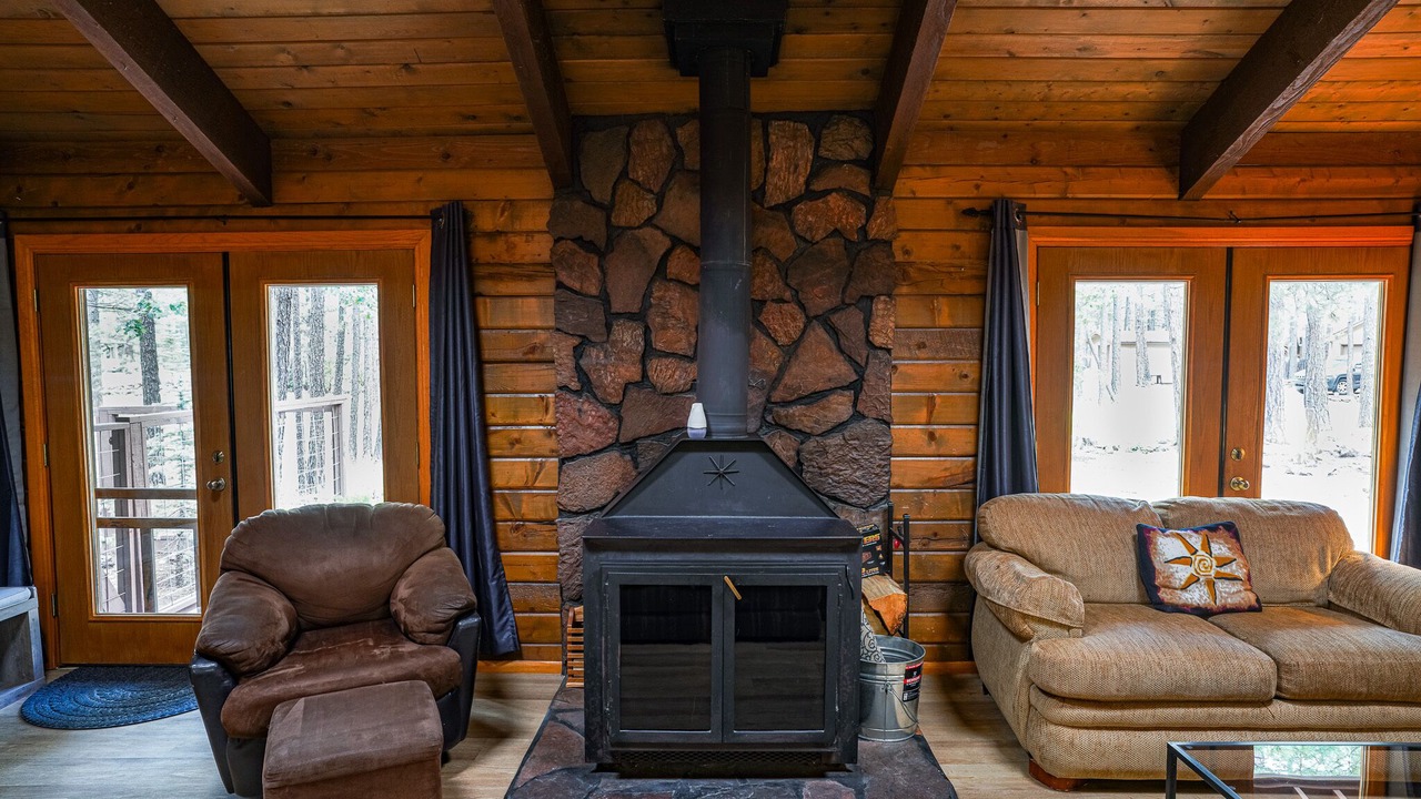 Photo of Livingroom in Pinetop