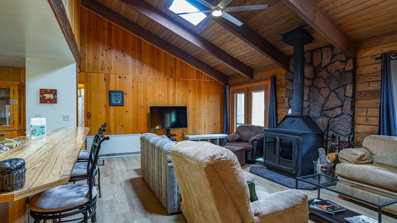 Photo of Livingroom in Pinetop