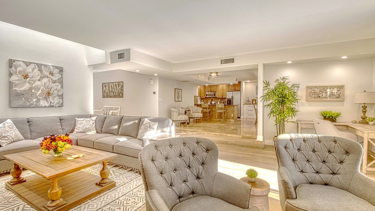 Photo of Livingroom in South Scottsdale