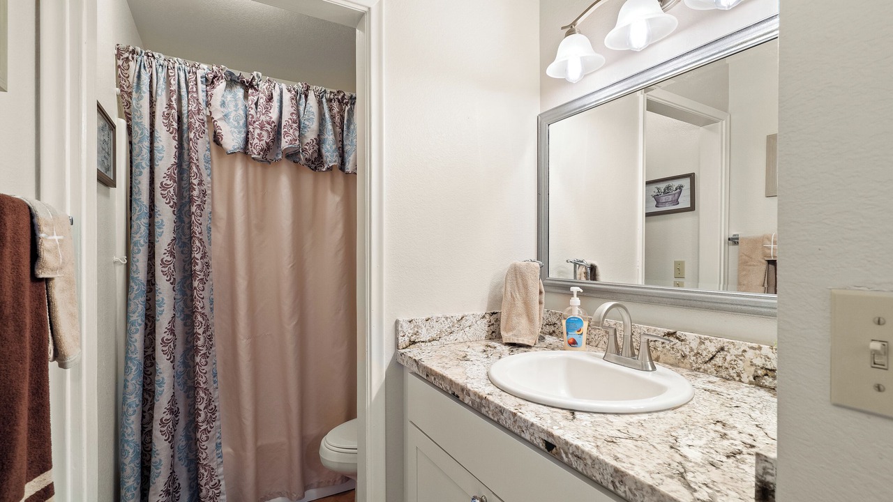 Photo of Bathroom in Horizon Hills